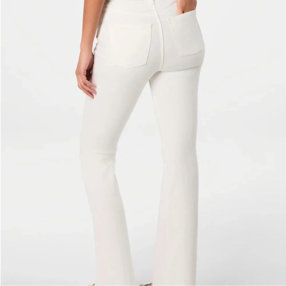 SPANX SPANXsculpt™ ReDefine
Flare Jeans Linen white size 6 - Picture 4 of 7